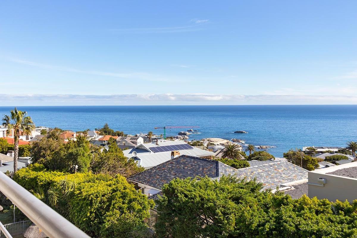 Stunning Sea View Apartment - Camps Bay Le Cap Extérieur photo